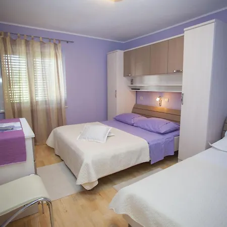 Komfortable Mit Terrasse In Bidol By Interhome * Makarska