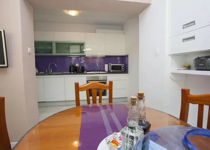 Komfortable Mit Terrasse In Bidol By Interhome Apartment *