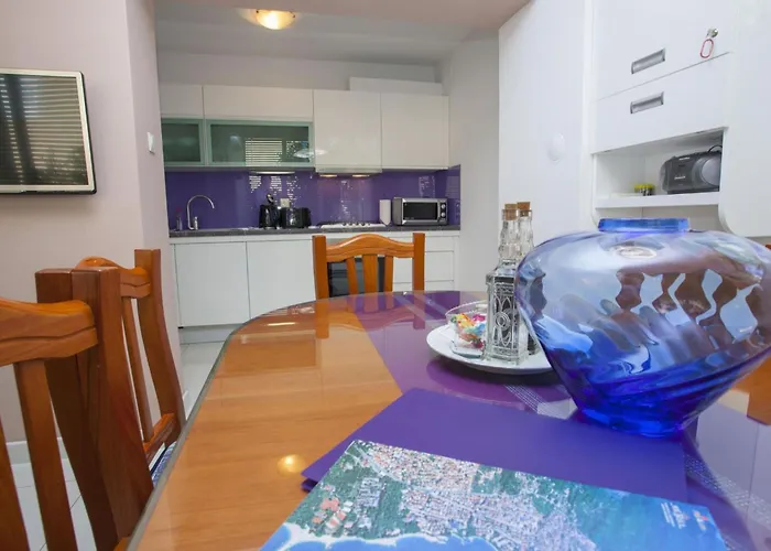 Komfortable Mit Terrasse In Bidol By Interhome